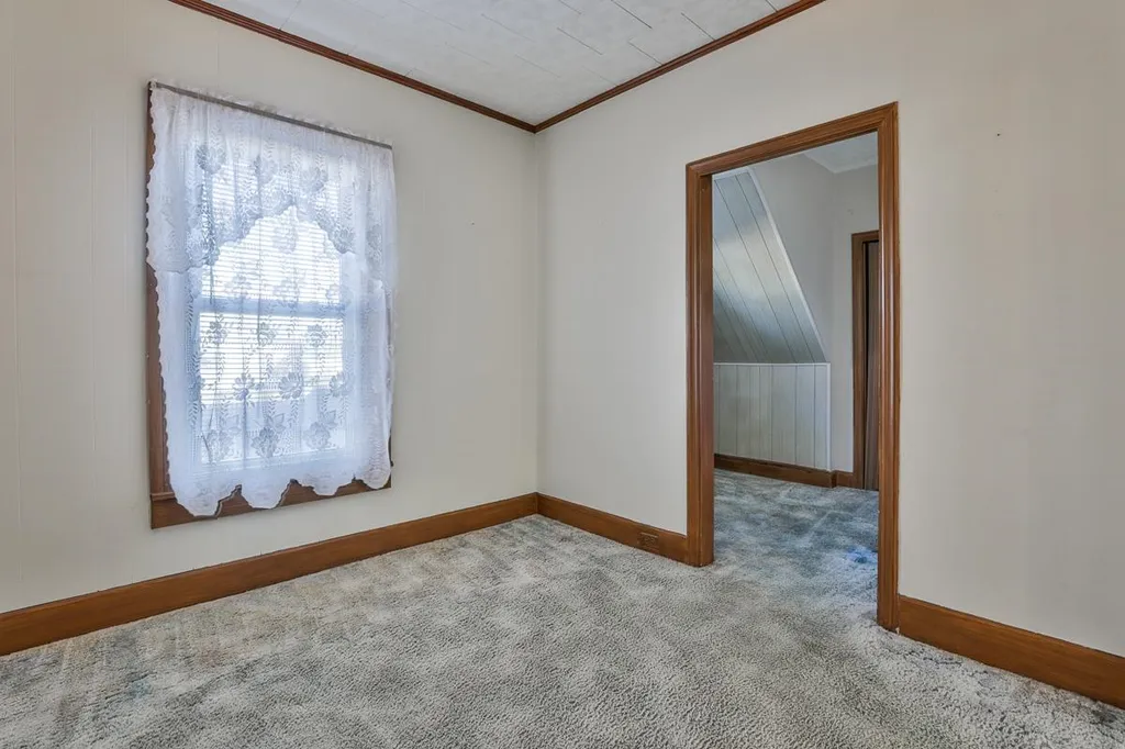 64 Belmont Street Manchester NH 03103