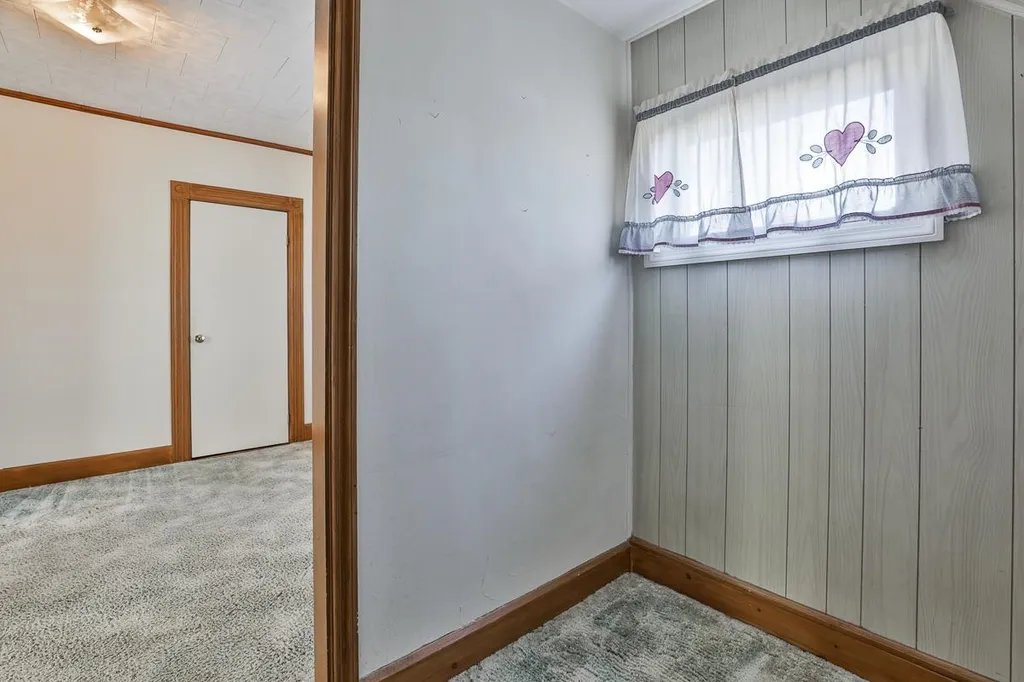 64 Belmont Street Manchester NH 03103