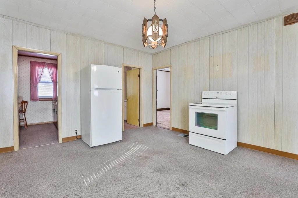 64 Belmont Street Manchester NH 03103
