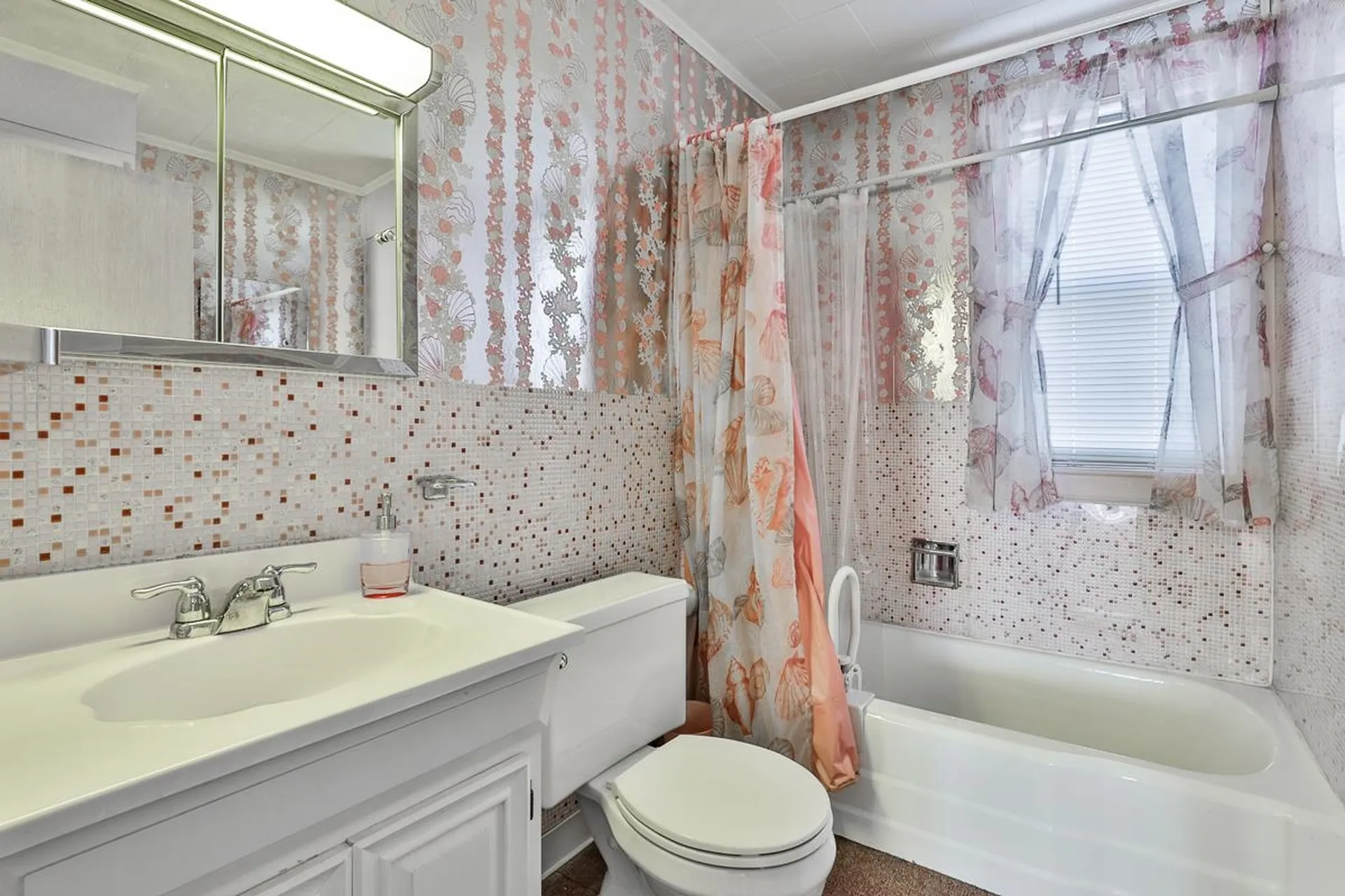 64 Belmont Street Manchester NH 03103