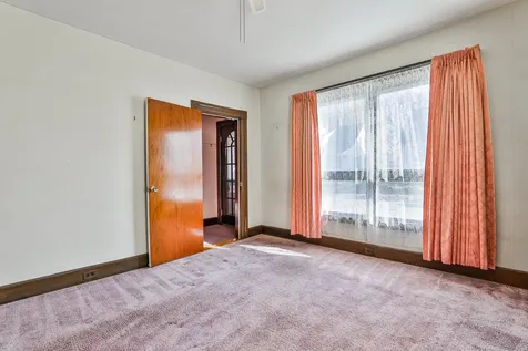 64 Belmont Street Manchester NH 03103