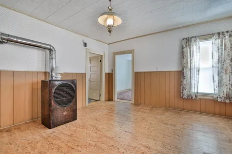 64 Belmont Street Manchester NH 03103