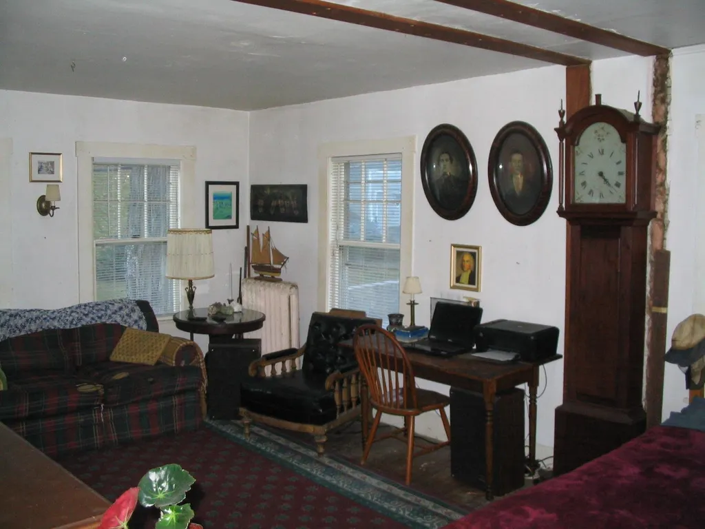 64 Grove Street Peterborough NH 03458