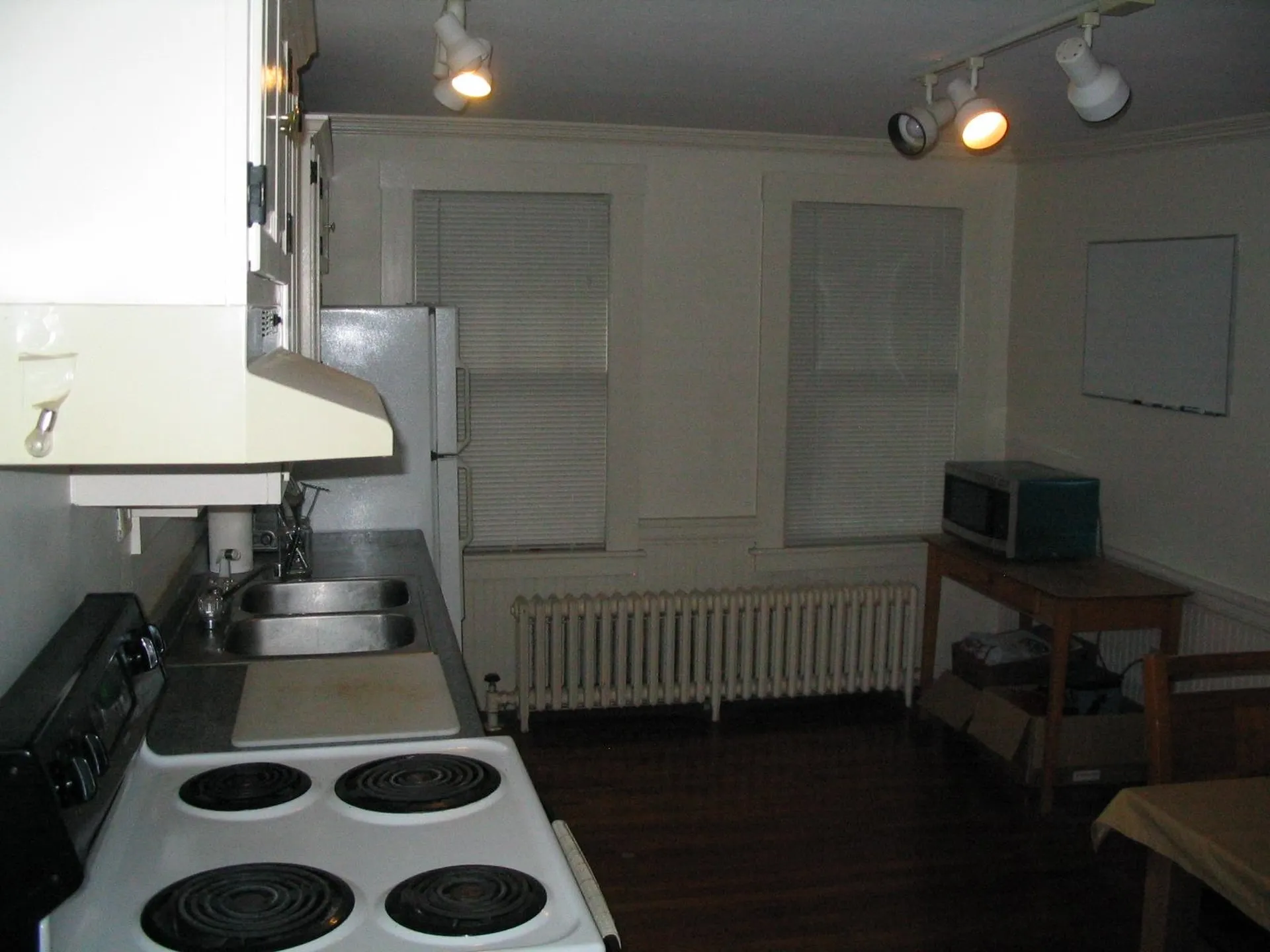 64 Grove Street Peterborough NH 03458