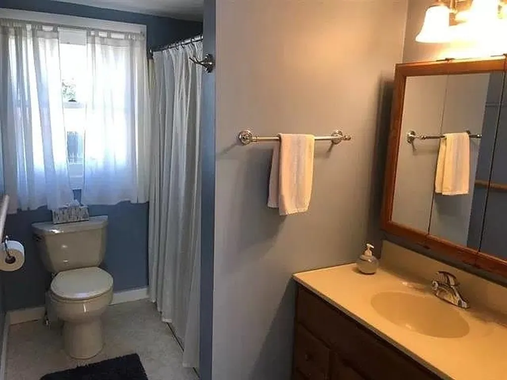 72 N Spring Street Concord NH 03301