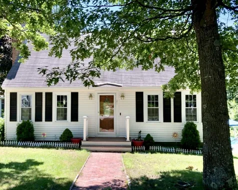 20 Hazel Avenue Nashua NH 03062