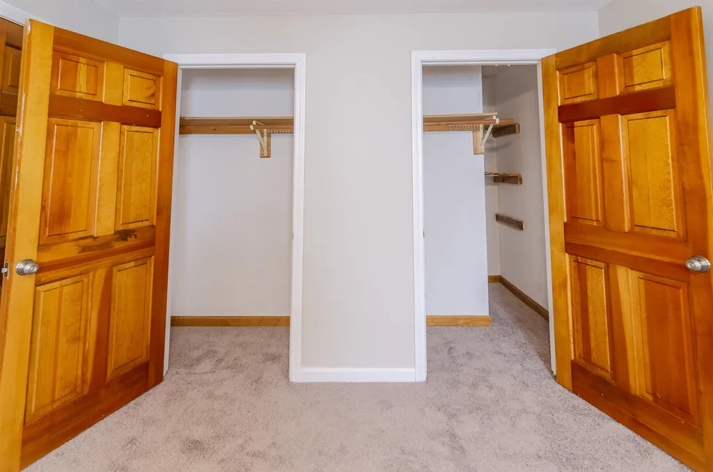 13L Phillip Road Derry NH 03038