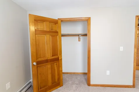13l Phillip Road Derry NH 03038