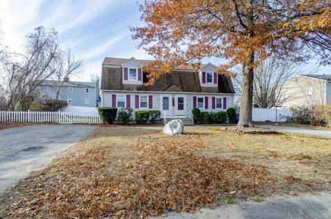 13l Phillip Road Derry NH 03038