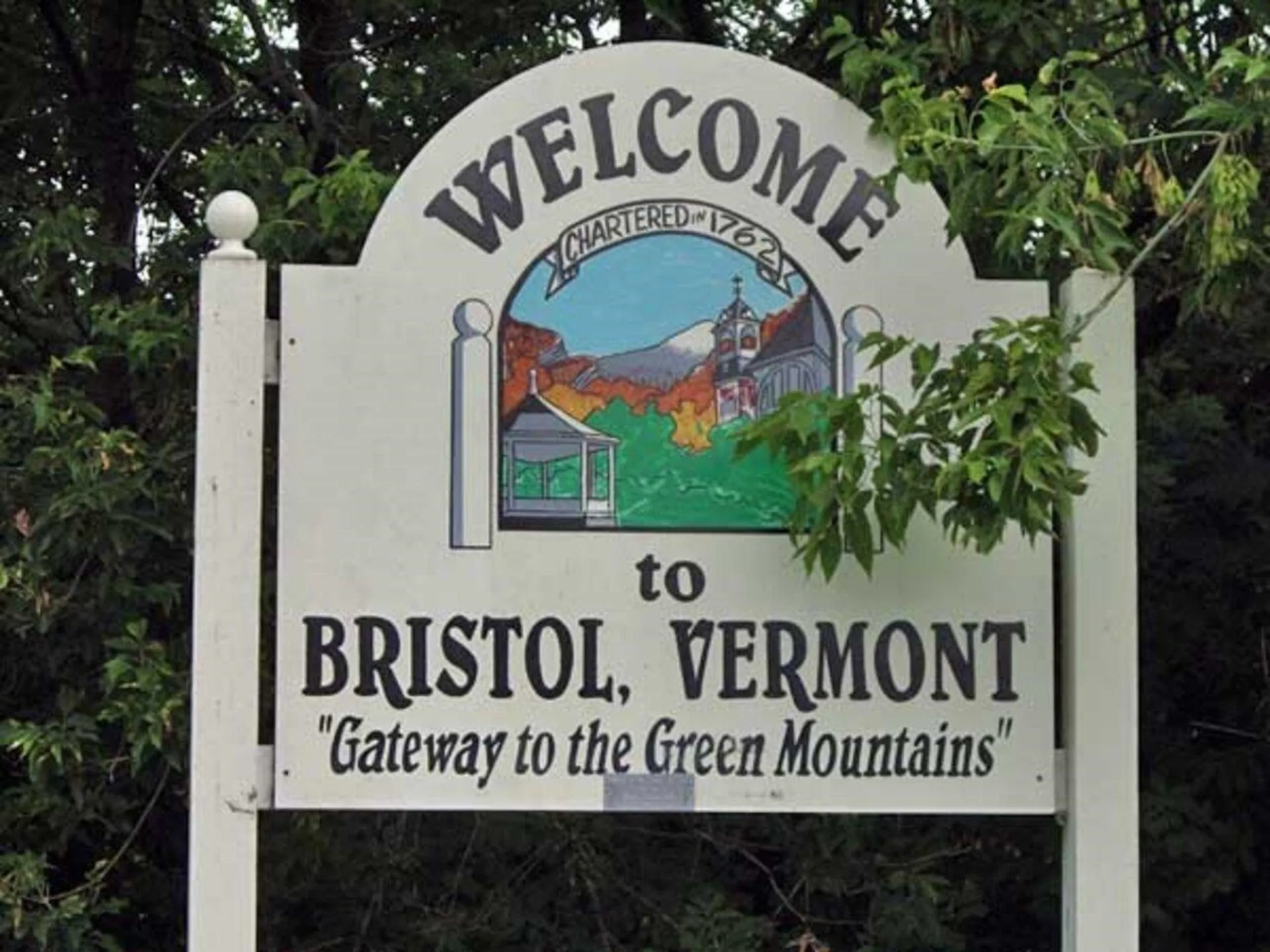 9 Cottage Park Bristol VT 05443