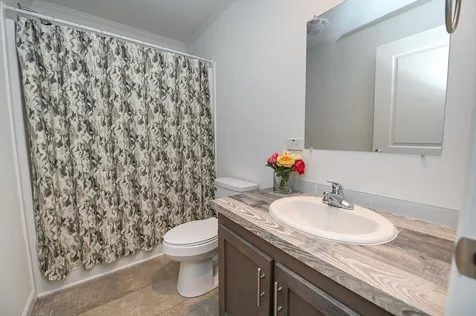26 Sharon Way Fremont NH 03044