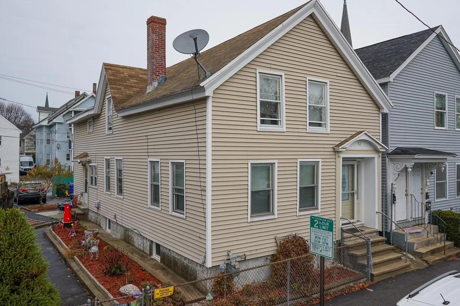 92 Laurel Street Manchester NH 03103