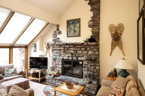 934 East Ash Road Plymouth VT 05056