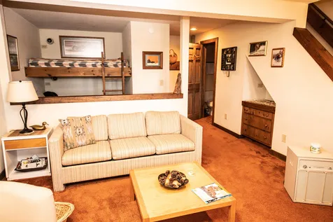 934 East Ash Road Plymouth VT 05056