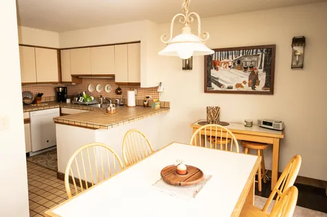 934 East Ash Road Plymouth VT 05056