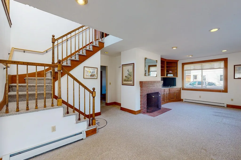 57 Plymouth Street Center Harbor NH 03226