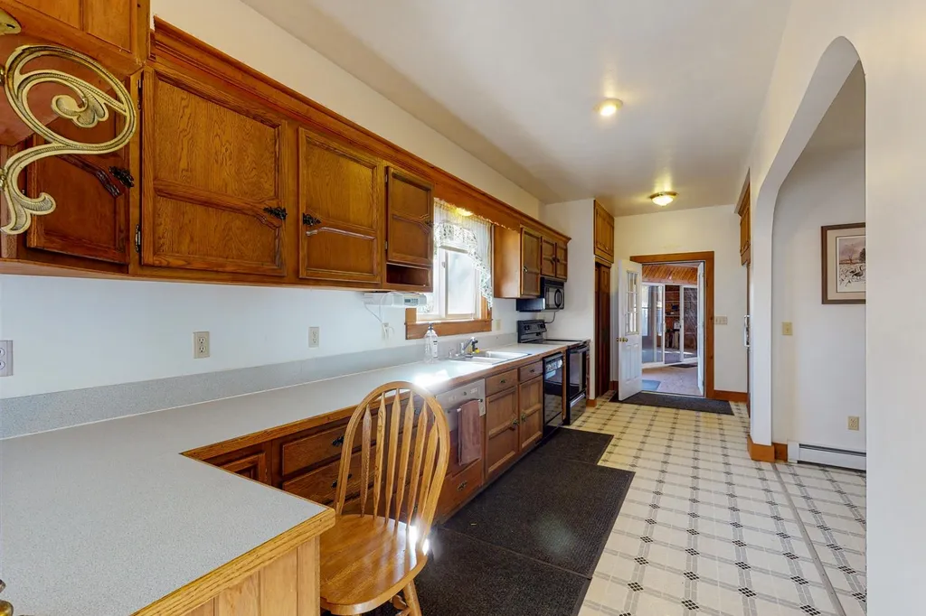 57 Plymouth Street Center Harbor NH 03226