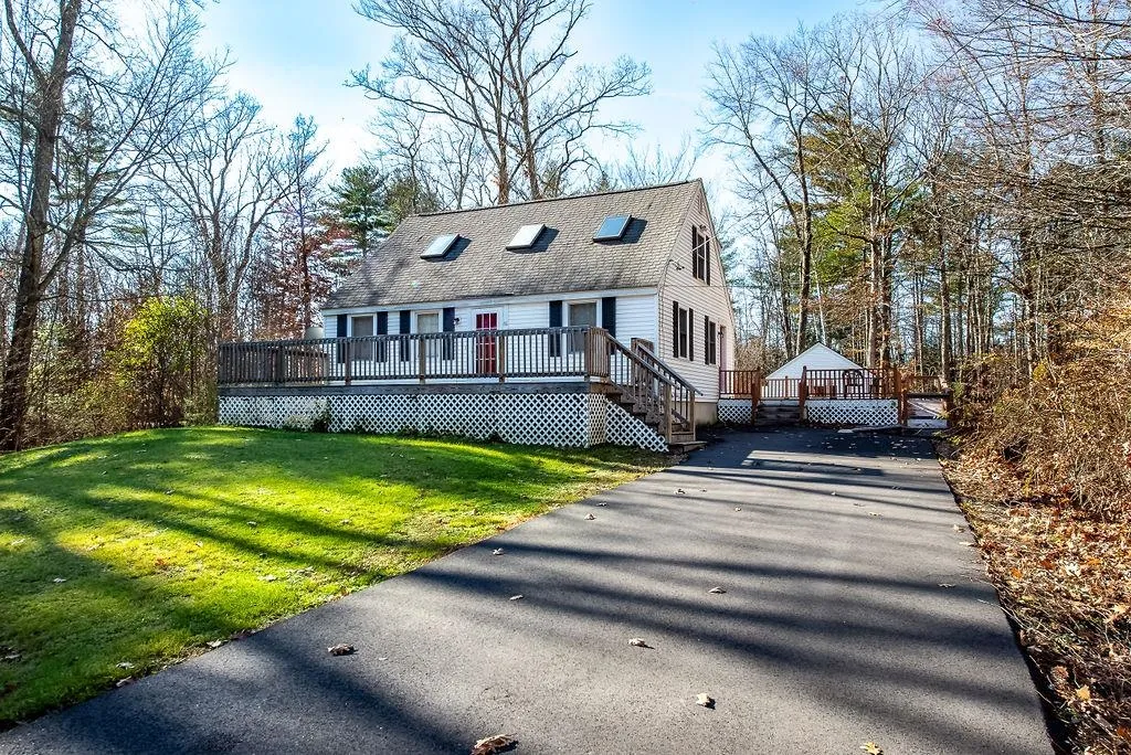 16 Glen Hill Road Dover NH 03820