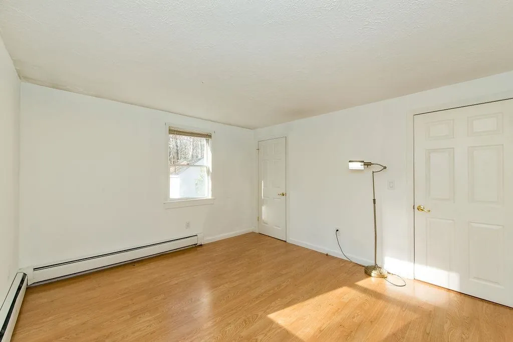 16 Glen Hill Road Dover NH 03820