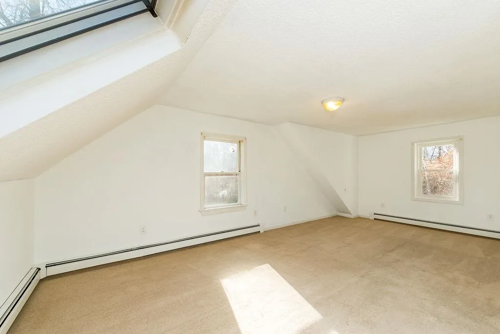 16 Glen Hill Road Dover NH 03820