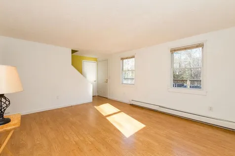 16 Glen Hill Road Dover NH 03820