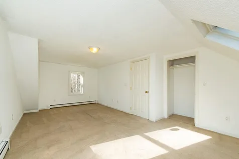 16 Glen Hill Road Dover NH 03820