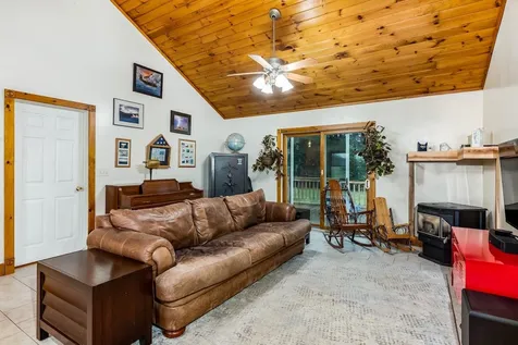 502 Kings Hill Road Bakersfield VT 05441