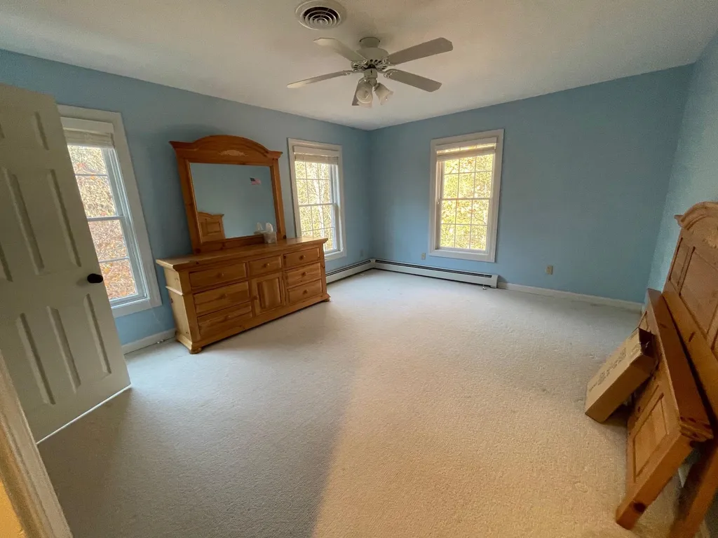11 Highlander Drive North Hampton NH 03862