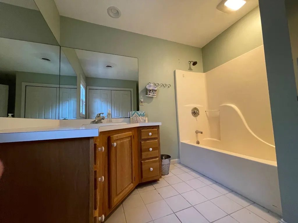 11 Highlander Drive North Hampton NH 03862
