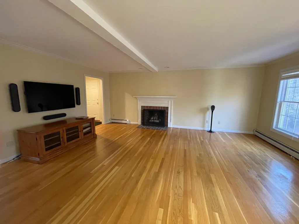 11 Highlander Drive North Hampton NH 03862