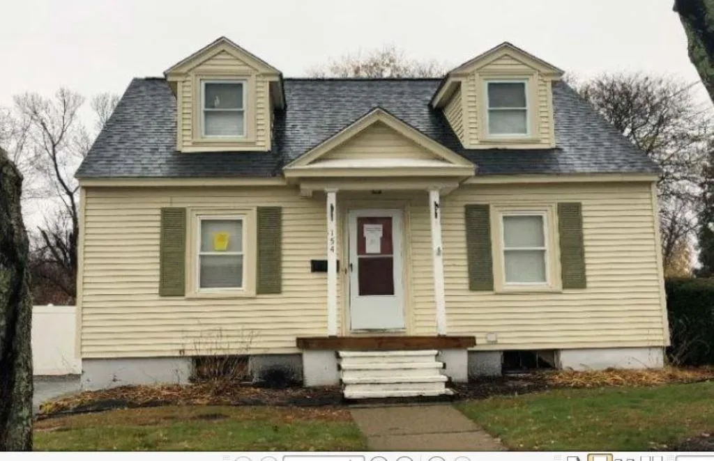 154 Villa Street Manchester NH 03103