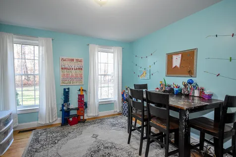 93 Tolend Road Barrington NH 03825