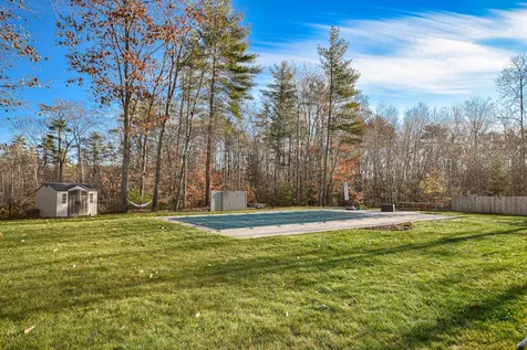 93 Tolend Road Barrington NH 03825