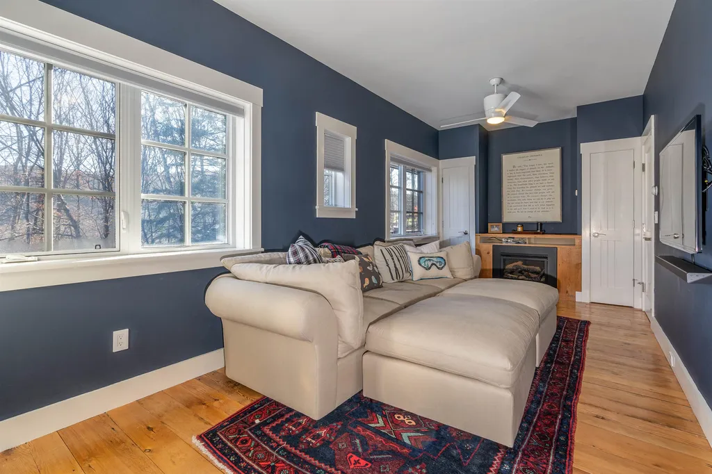 5 Pine Street Woodstock VT 05091