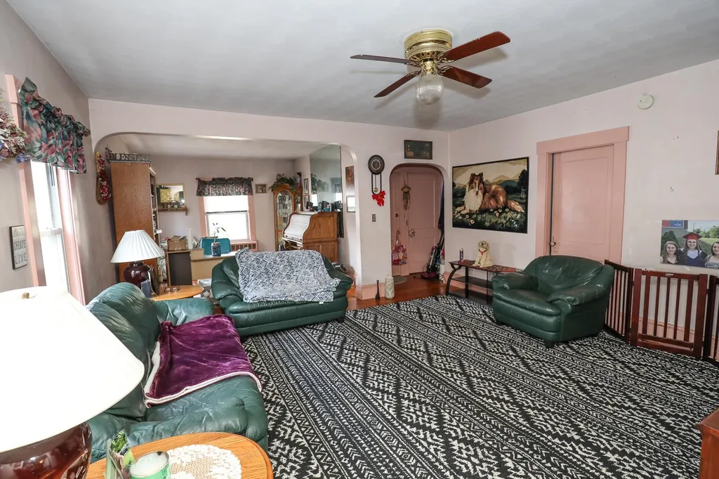 203 Alsace Street Manchester NH 03102