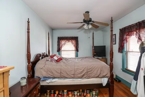 203 Alsace Street Manchester NH 03102