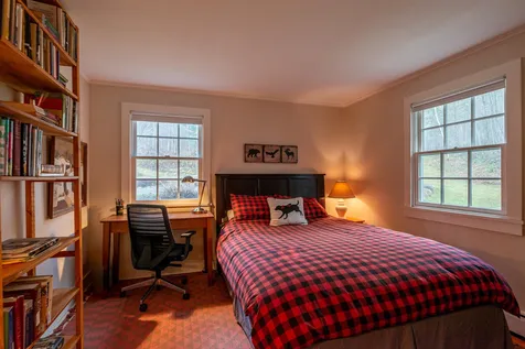 313 Mcnamara Road Dorset VT 05251