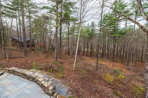 313 Mcnamara Road Dorset VT 05251