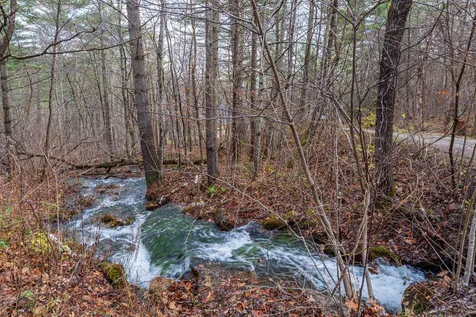 313 Mcnamara Road Dorset VT 05251