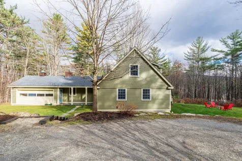 313 Mcnamara Road Dorset VT 05251