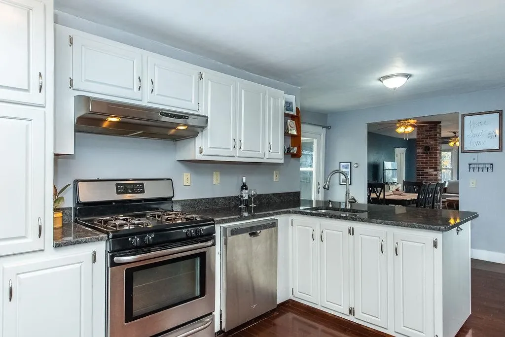 6 Baker Street Dover NH 03820