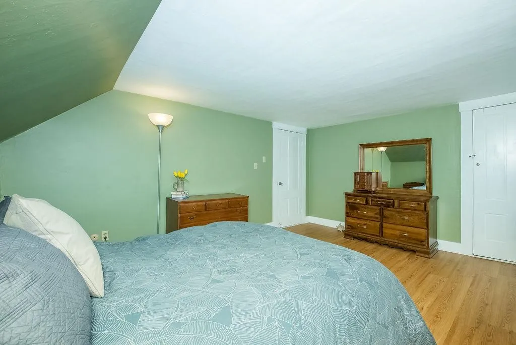 6 Baker Street Dover NH 03820