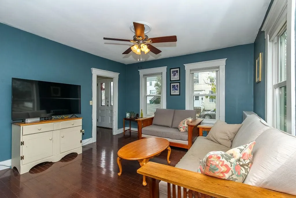6 Baker Street Dover NH 03820