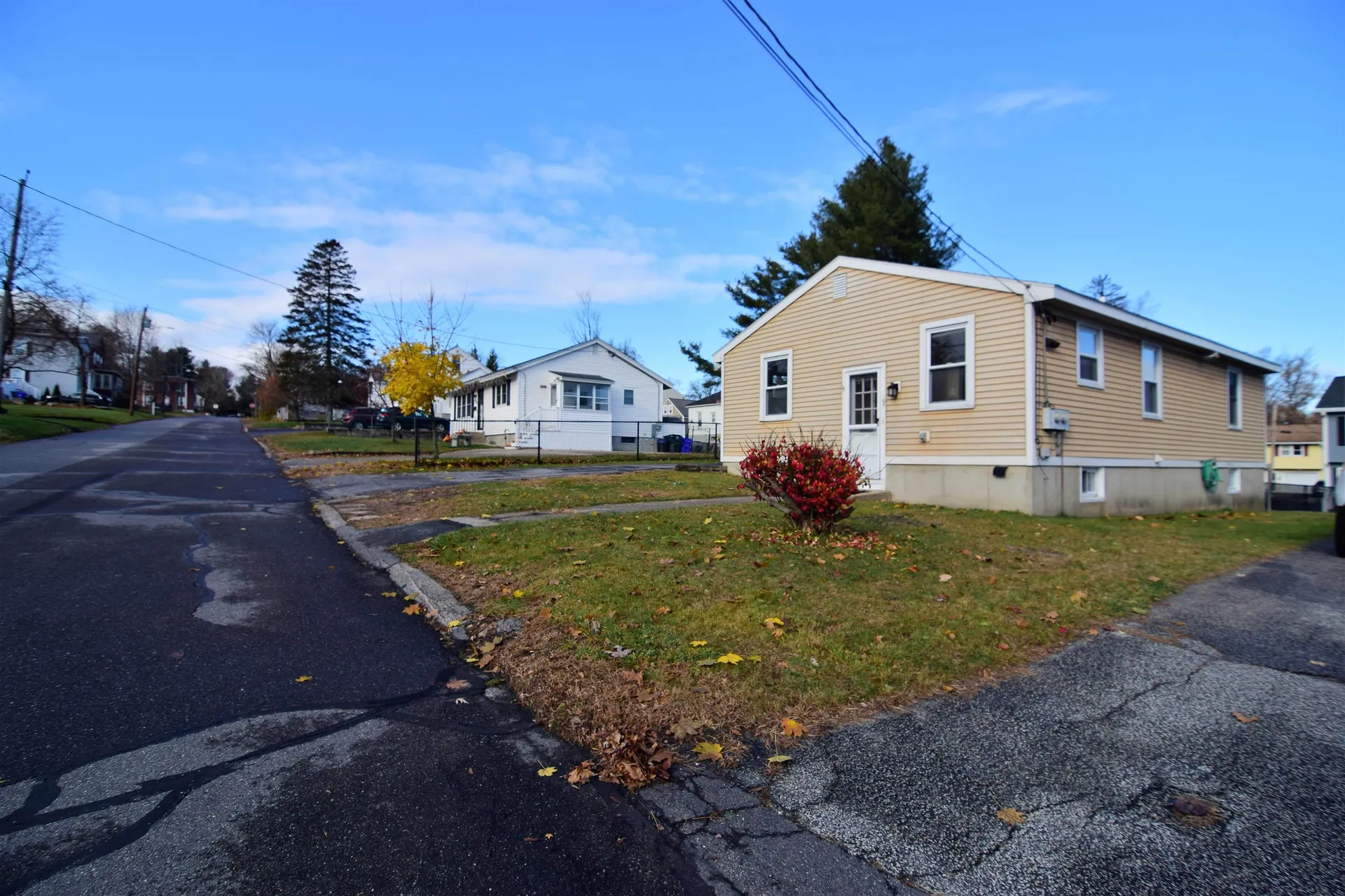 66 Elmhurst Avenue Manchester NH 03103