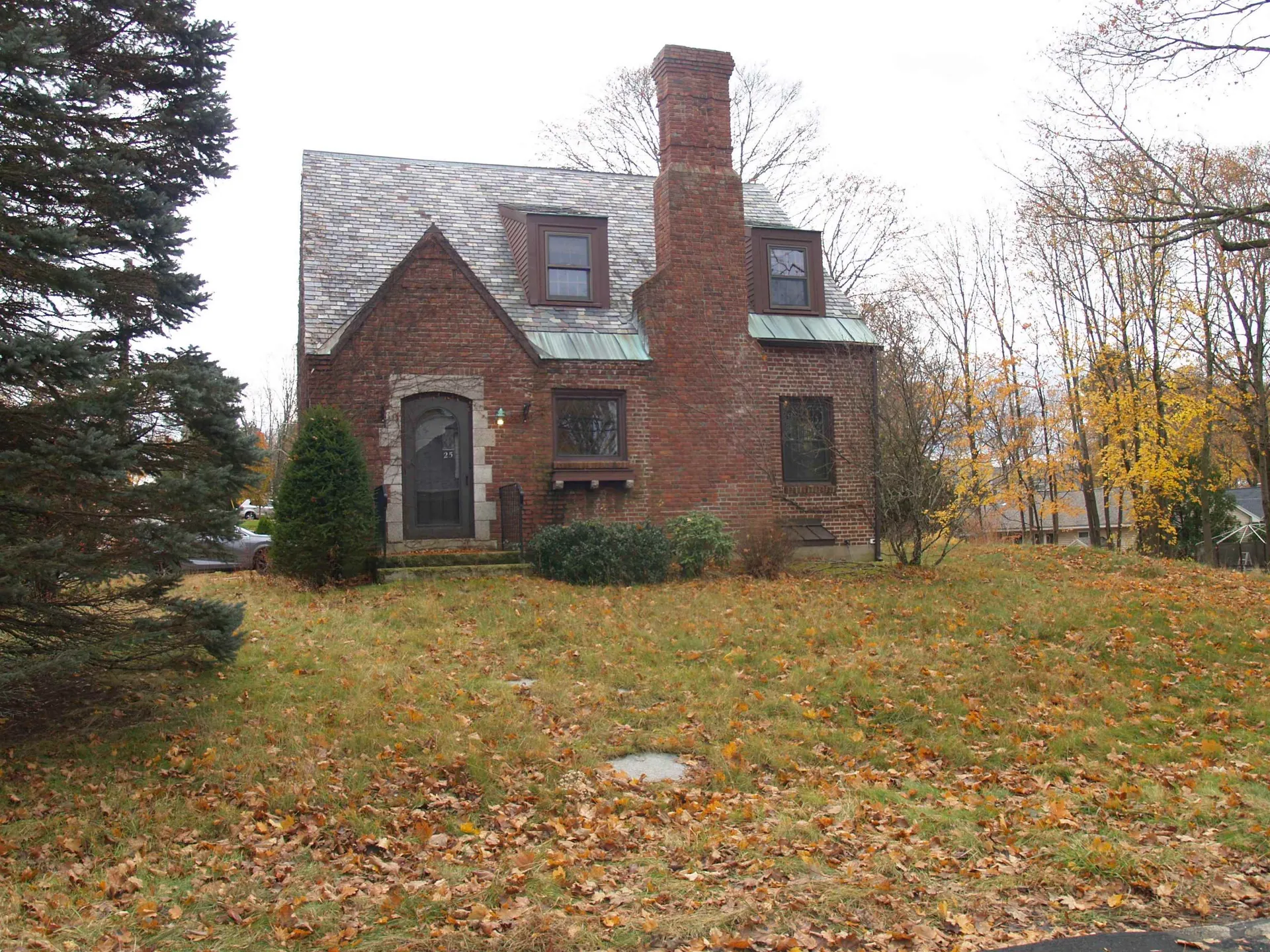 25 Orchard Avenue Nashua NH 03060