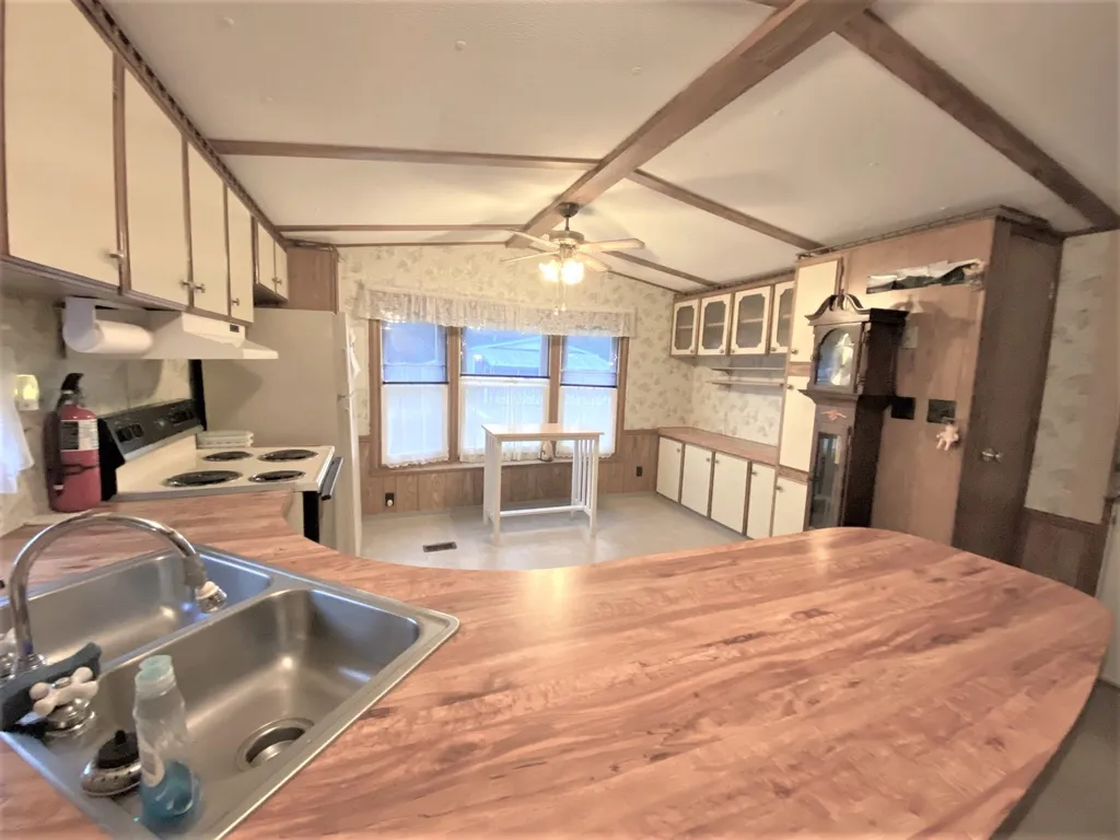 15 Michael Place Claremont NH 03743