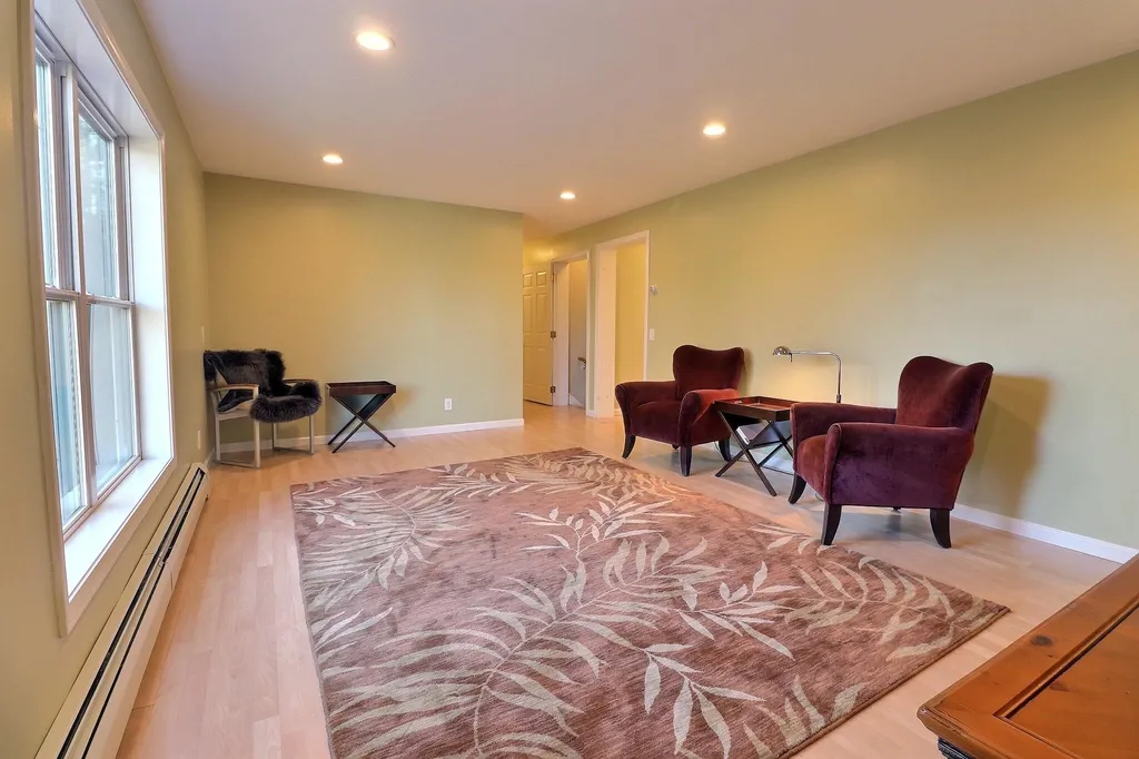 23 Spring Valley Drive Grantham NH 03753