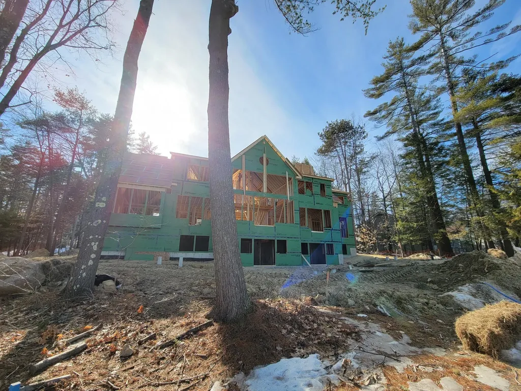 8 Broadview Terrace Gilford NH 03249