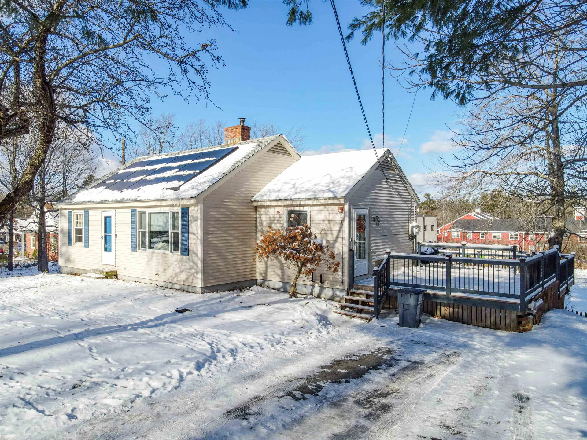 21 Gould Road New London NH 03257