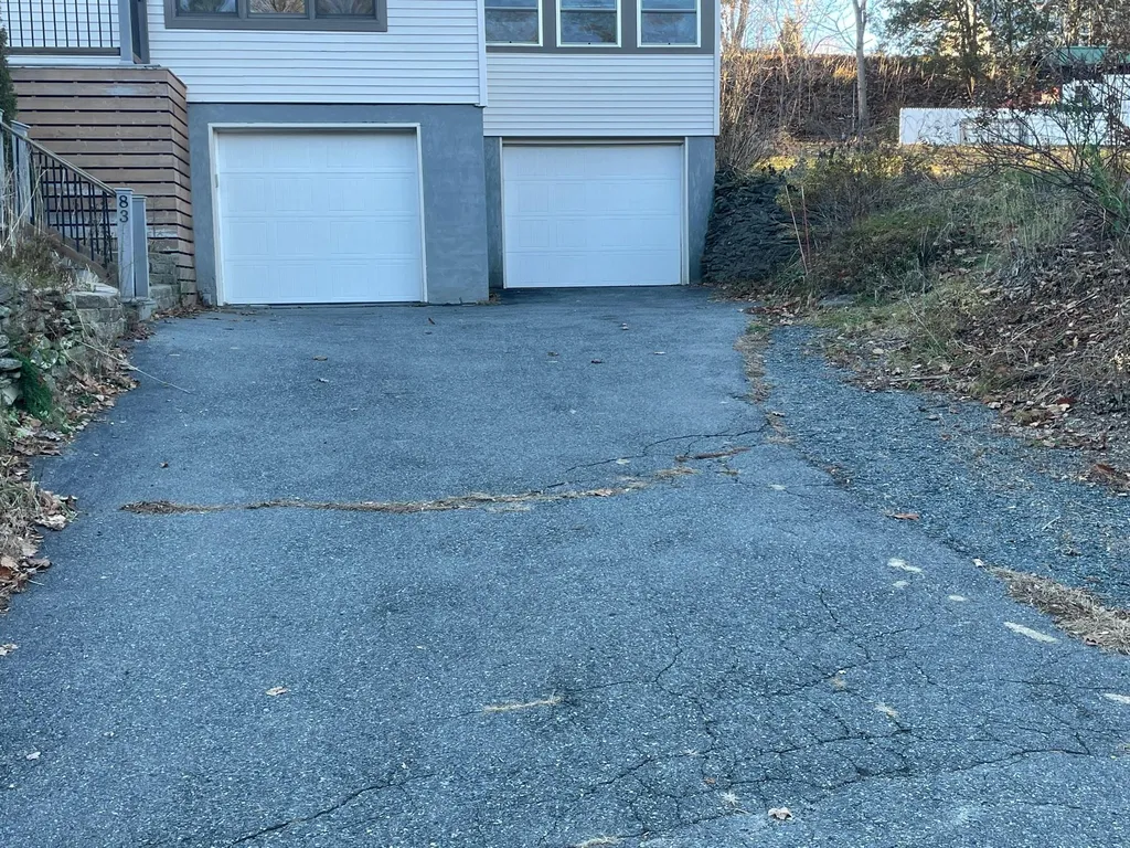 83 Ridge View Road Hartford VT 05001